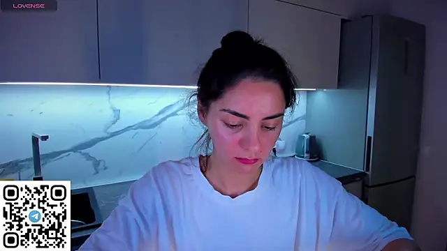 EmiliaZen online show from 06.18.26
