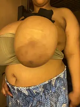 NonoGotBoobies online show from 11.17.25