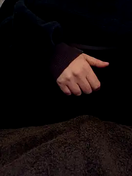 NoLubricantNeeded online show from 10.07.25