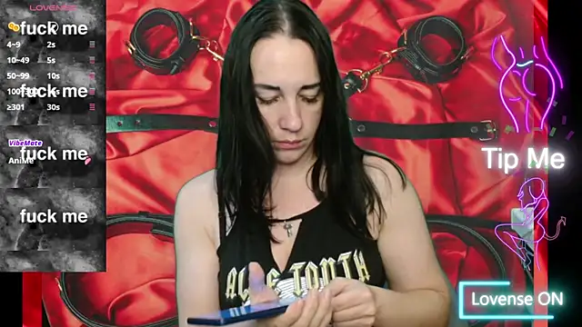 Snapshot of FetishLady89 chatting on 11.20.25 FetishLady89 online show from 11.20.25