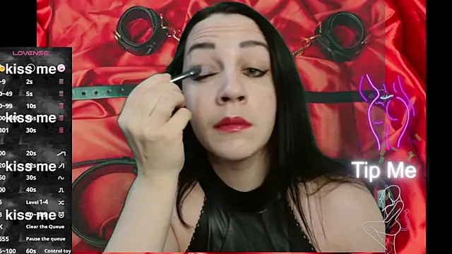 Snapshot of FetishLady89 chatting on 12.01.25 FetishLady89 online show from 12.01.25