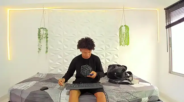 Snapshot of blackdirty420 chatting on 02.10.25 blackdirty420 online show from 02.10.25