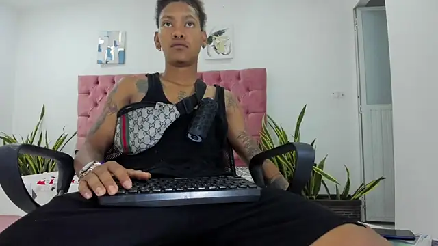 Snapshot of blackdirty420 chatting on 02.27.25 blackdirty420 online show from 02.27.25