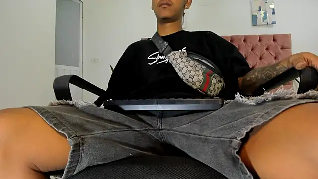 Snapshot of blackdirty420 chatting on 03.05.25 blackdirty420 online show from 03.05.25