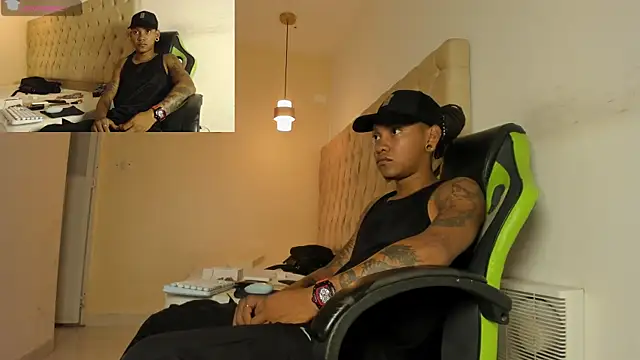 Snapshot of blackdirty420 chatting on 09.11.25 blackdirty420 online show from 09.11.25