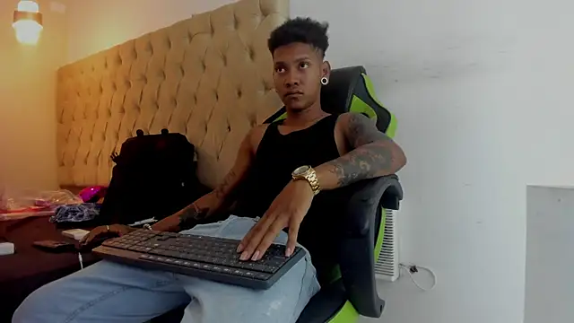 Snapshot of blackdirty420 chatting on 09.20.25 blackdirty420 online show from 09.20.25