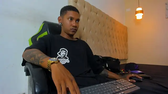 Snapshot of blackdirty420 chatting on 11.06.25 blackdirty420 online show from 11.06.25