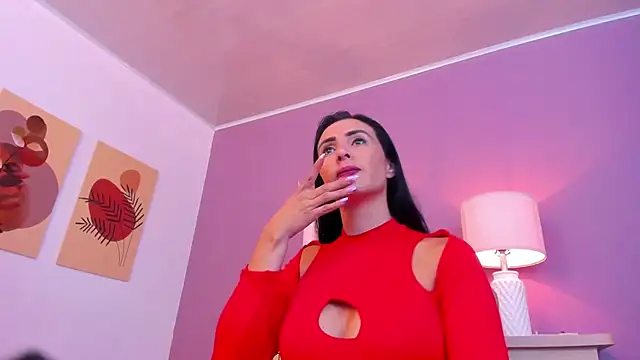 scarlet edwars online show from 03.04.25