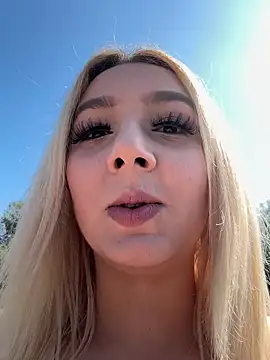 hotamanda01 online show from 02.26.26