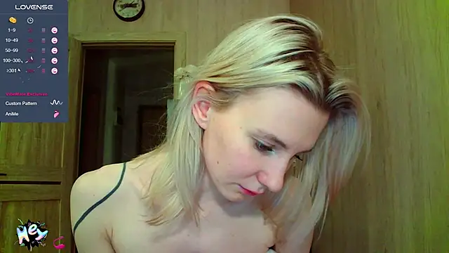 Caramel piegirl online show from 02.17.25