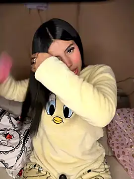 Laura-Khalifa online show from 07.23.26
