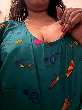 Snapshot of sinnerlady chatting on 11.02.25 sinnerlady online show from 11.02.25