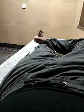 Tamil small cock online show from 03.17.25