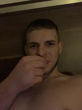 Snapshot of SexSlavek chatting on 12.15.25 SexSlavek online show from 12.15.25