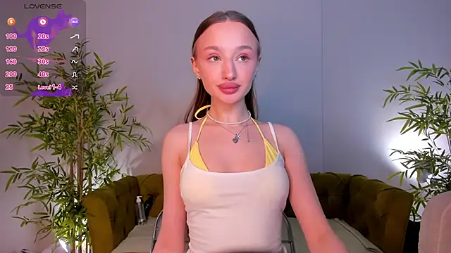 miiss  lulu online show from 05.19.26