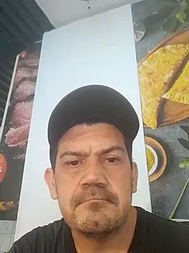 Snapshot of ketogo chatting on 02.28.25 ketogo online show from 02.28.25