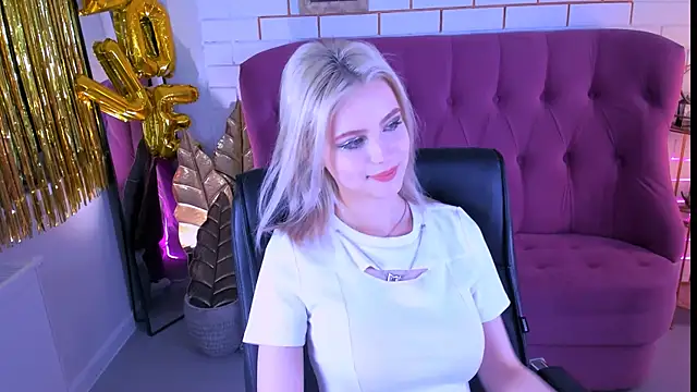 LeonaStane online show from 03.01.25