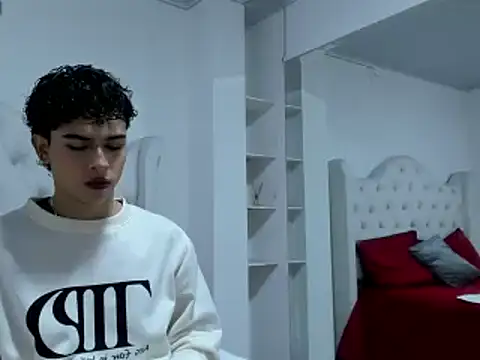 Aiiden 15 online show from 02.17.25