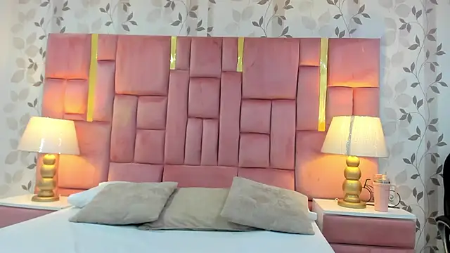 ArianaFranco online show from 04.21.26