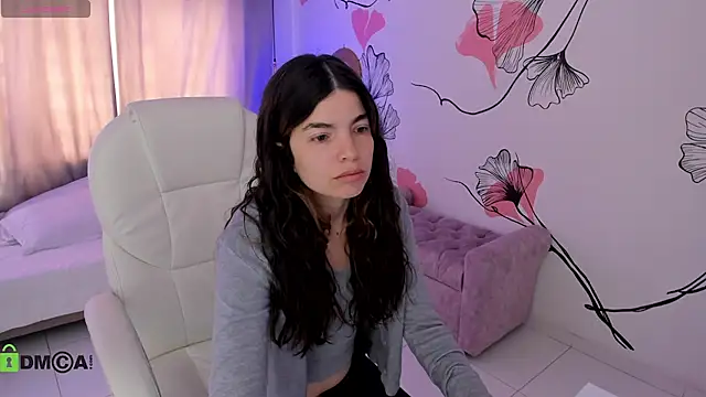 Isabela Fiorelli online show from 06.29.26