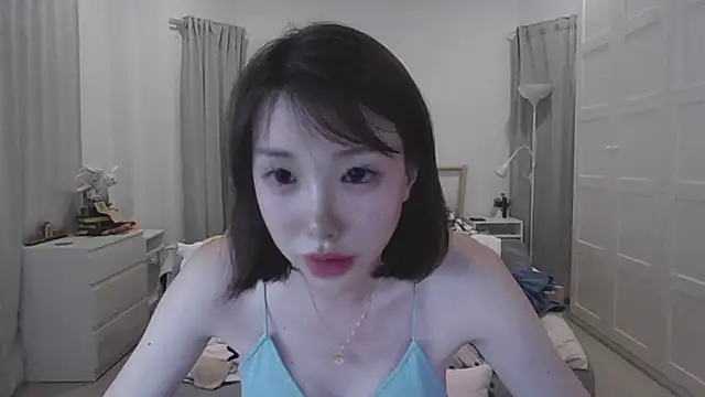 joycemilka online show from 02.13.25