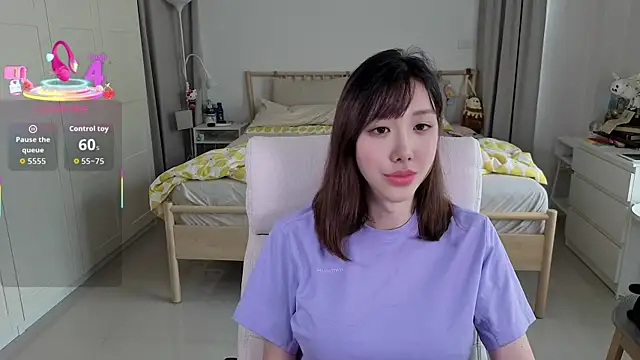 joycemilka online show from 09.30.25