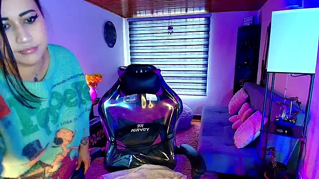 cherryy bombshelll online show from 04.09.26
