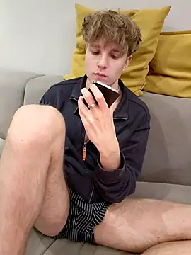 Snapshot of And25bn chatting on 02.20.26 And25bn online show from 02.20.26