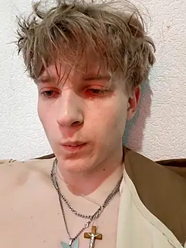 Snapshot of And25bn chatting on 03.13.26 And25bn online show from 03.13.26