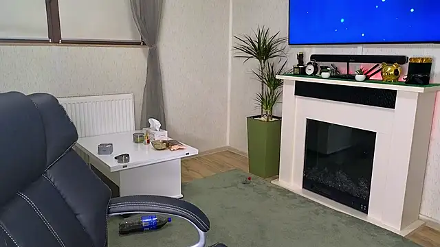 Snapshot of JamieNoxus chatting on 01.09.26 JamieNoxus online show from 01.09.26