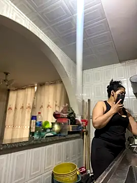 Carola-Ross online show from 09.25.25