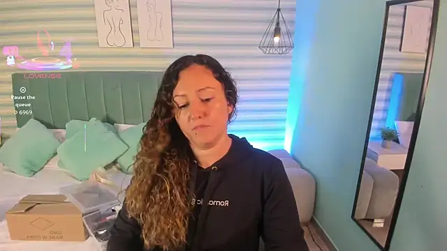 abby apple online show from 11.13.25