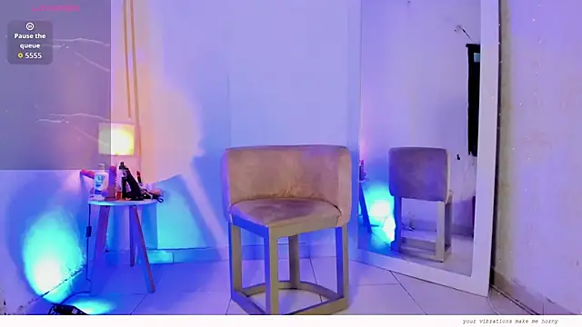 Emylyjonhs online show from 02.03.26