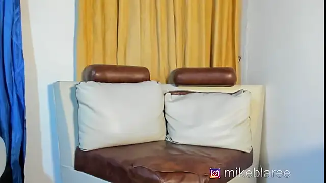 mikeblaree online show from 10.21.25