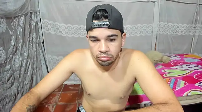 leandro49112 online show from 03.19.25