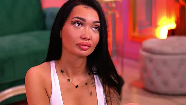 SashaFerrera online show from 02.17.25