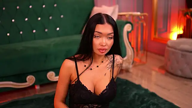 SashaFerrera online show from 02.19.25