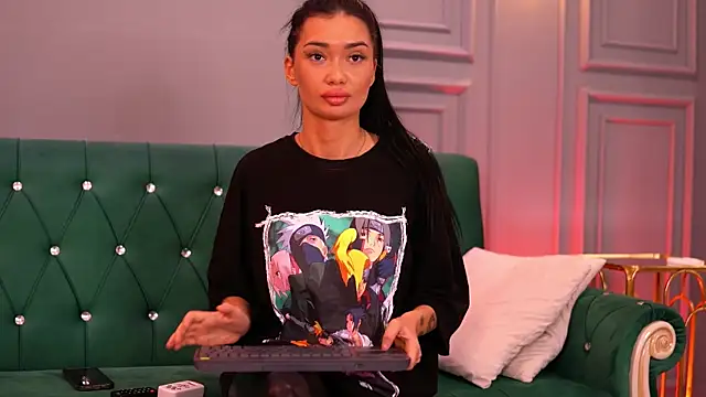 SashaFerrera online show from 02.27.25