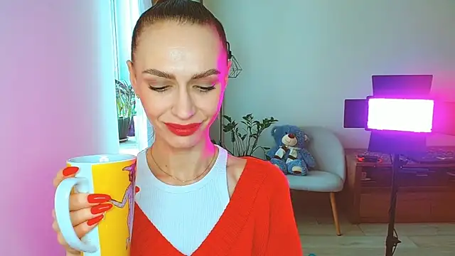 Lady Sunshine  online show from 02.13.26