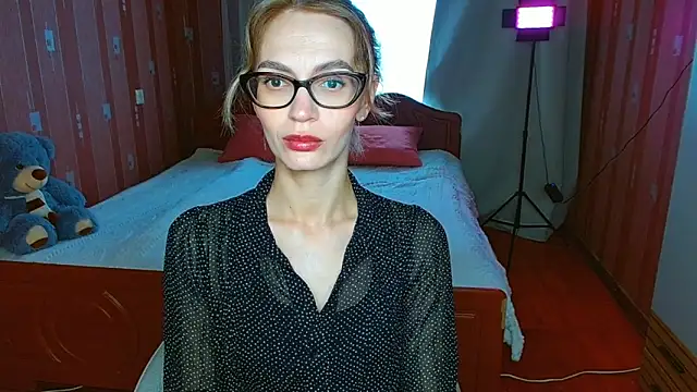 Snapshot of Lady_Sunshine_ chatting on 06.12.26 Lady Sunshine online show from 06.12.26