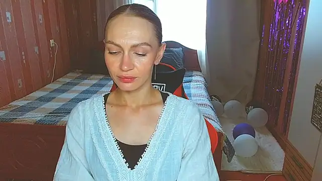 Lady Sunshine  online show from 07.19.26