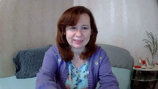 Snapshot of Starsan chatting on 03.01.25 Starsan online show from 03.01.25