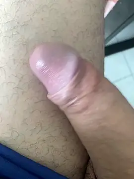 Snapshot of obranquinho21cm chatting on 02.26.25 obranquinho21cm online show from 02.26.25