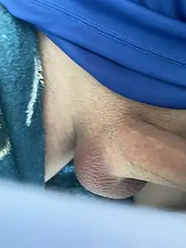 Snapshot of obranquinho21cm chatting on 03.10.25 obranquinho21cm online show from 03.10.25