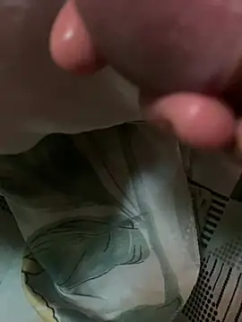 Snapshot of obranquinho21cm chatting on 03.12.25 obranquinho21cm online show from 03.12.25