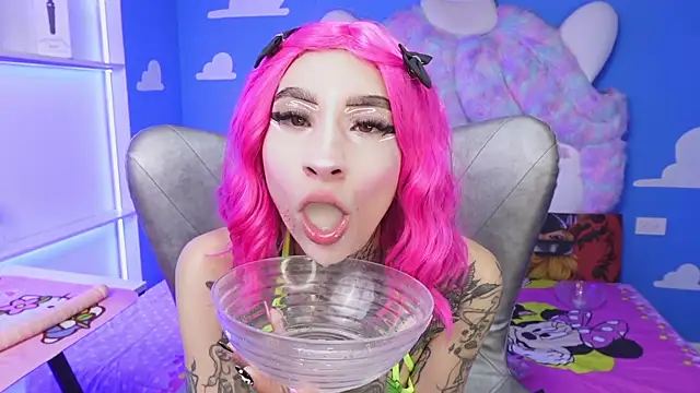 miss   angel online show from 10.18.25