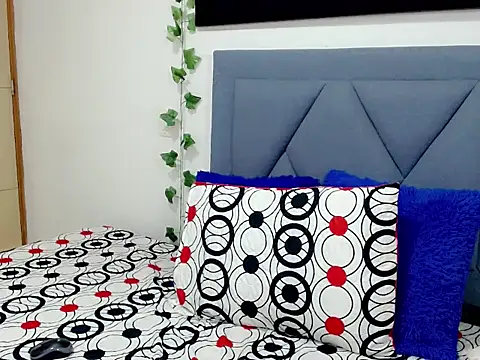 dominic 00 online show from 02.22.25