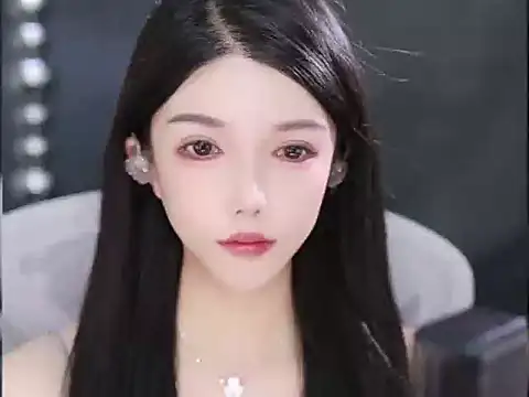 Snapshot of vv-77 chatting on 02.23.26 vv-77 online show from 02.23.26