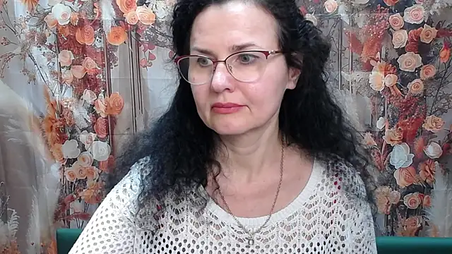 Miroslava Happi online show from 04.23.26
