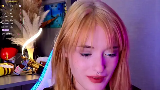 Hisoka akerley online show from 09.14.25